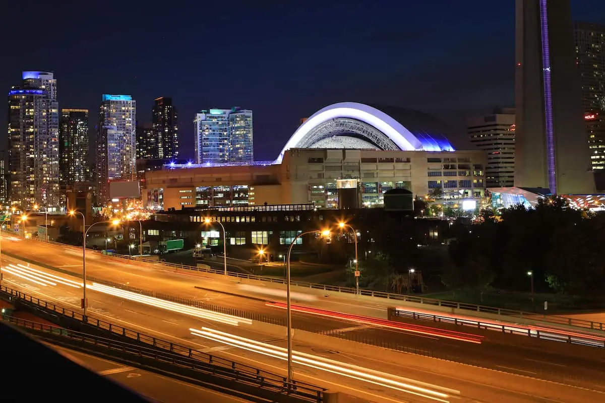 Canada’s Latest Express Entry Draw Issues 1,000 PR Invitations