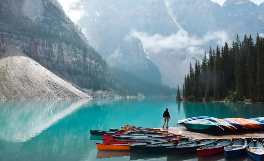 Canada’s Latest Express Entry Draw on October 27 Issued 302 Invitations to Apply (ITAs).