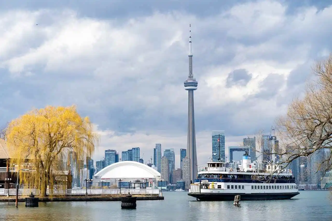 Ontario Sends 1,243 PR Invitations in Latest 6 OINP Draws